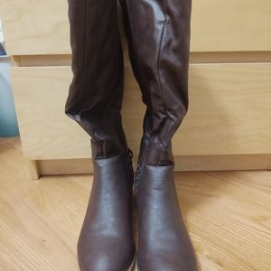 Marron boots